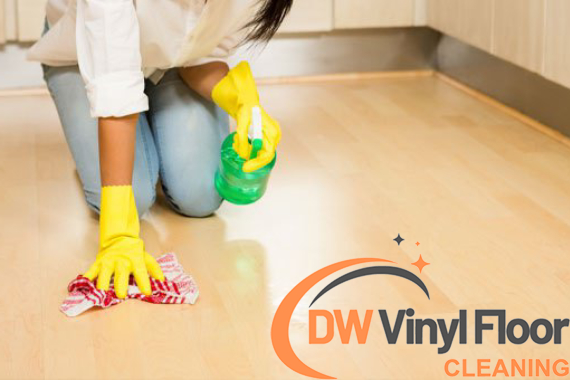 featured-image-cleaning-vinyl-flooring-6-common-mistakes-to-avoid-during-diy-vinyl-floor-polishing-dw-vinyl-floor-cleaning