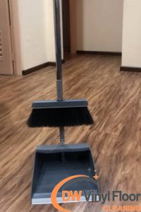 vacuum-or-sweep-diy-vinyl-floor-polishing-at-home-vinyl-floor-polishing-dw-vinyl-floor-cleaning-singapore