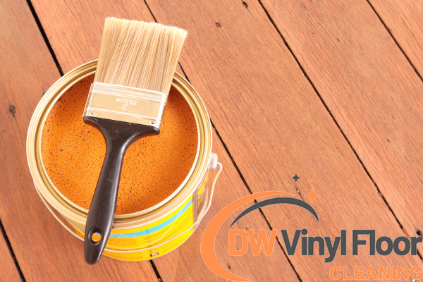 wood-varnishing-wood-floor-services-dw-vinyl-floor-cleaning-singapore