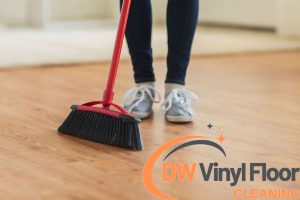 regular-sweeping-and-dusting-6-best-practices-for-vinyl-floor-cleaning-at-home-vinyl-floor-cleaning-long-form-dw-vinyl-floor-cleaning-singapore