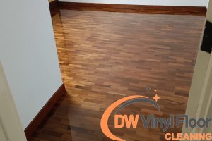 parquet-varnishing-dw-vinyl-floor-cleaning-singapore-hdb-queenstown-3