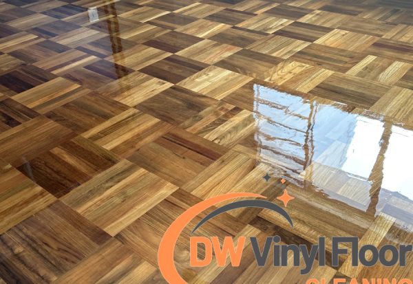 parquet-varnishing-services-dw-vinyl-floor-cleaning-singapore-hdb-tampines-1