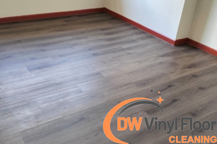 overlay-vinyl-flooring-service-dw-vinyl-floor-cleaning-singapore
